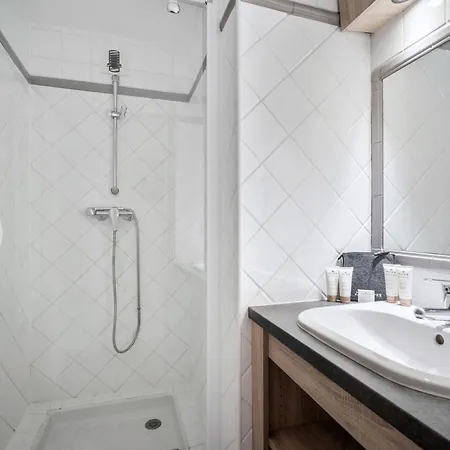 Spacieux Pres Des Pistes Avec Cheminee Et Wifi - Fr-1-640-67 Apartment